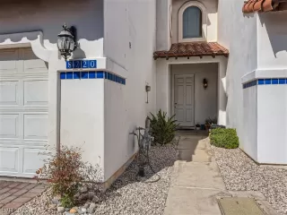 Photo #3: 2477220 Listing