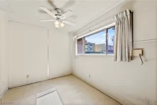 Photo #4: 2477276 Listing 