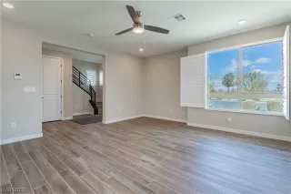 Photo #5: 2477314 Listing 