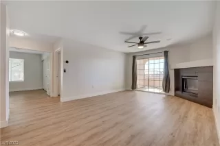 Photo #6: 2477417 Listing 