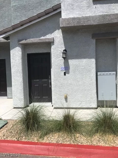 MLS: 2477458 Condo For Sale