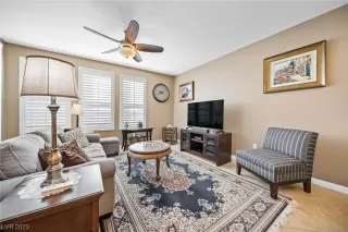 Photo #1: 2477469 Listing