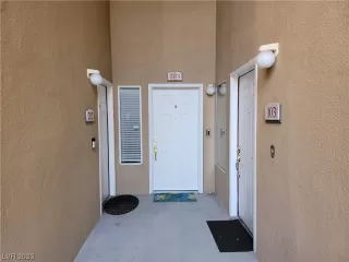 Photo #3: 2477551 Listing 