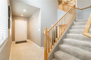 Photo #4: 2477590 Listing