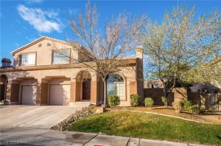 Photo #4: 2477609 Listing