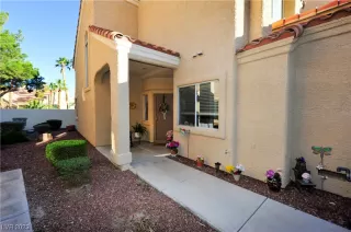 Photo #2: 2477711 Listing