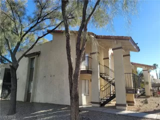 Photo #6: 2477758 Listing 