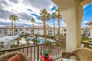 Photo #1: 2477815 Listing