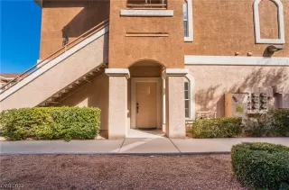 Photo #2: 2477860 Listing 