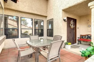 Photo #1: 2477938 Listing