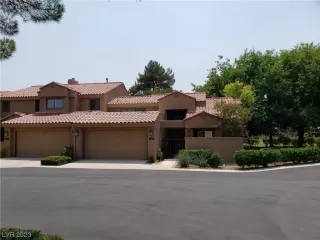 Photo #3: 2477941 Listing 