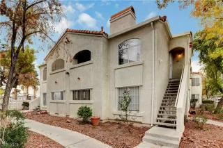 Photo #1: 2477967 Listing 