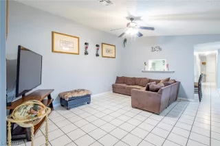 Photo #1: 2478093 Listing 