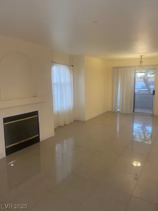 Photo #4: 2478145 Listing 