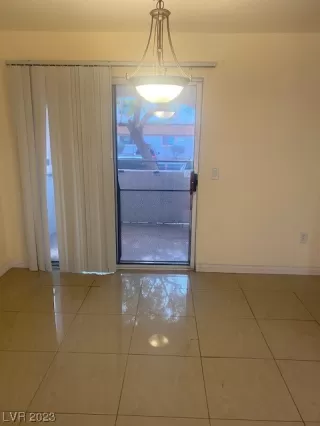 Photo #6: 2478145 Listing 