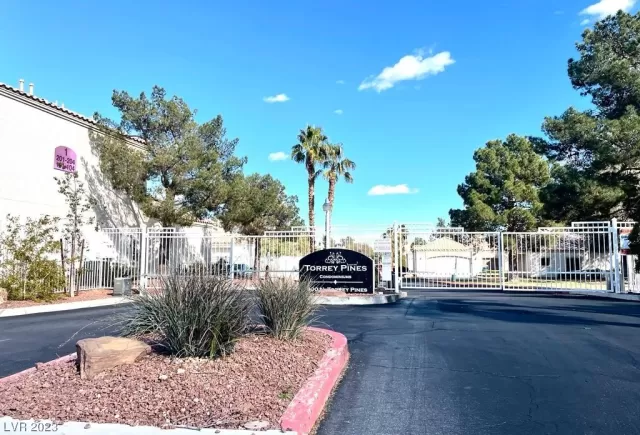 MLS: 2478152 Condo For Sale