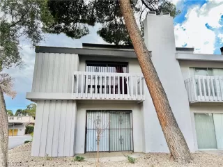 Photo #2: 2478160 Listing 