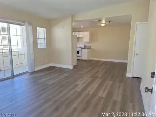 Photo #2: 2478162 Listing 