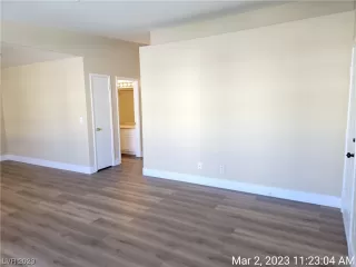 Photo #3: 2478162 Listing 