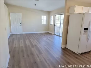 Photo #5: 2478162 Listing 