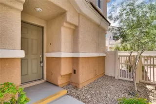 Photo #1: 2478176 Listing 