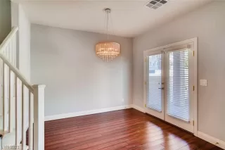 Photo #4: 2478176 Listing 