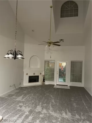 Photo #2: 2478207 Listing 