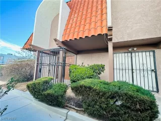 Photo #1: 2478219 Listing 