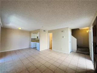 Photo #4: 2478219 Listing 