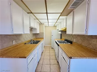 Photo #6: 2478219 Listing 