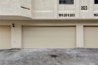 Photo #2: 2478221 Listing 