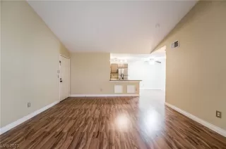 Photo #6: 2478253 Listing 