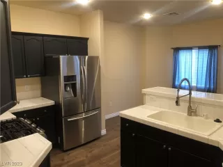 Photo #3: 2478319 Listing 