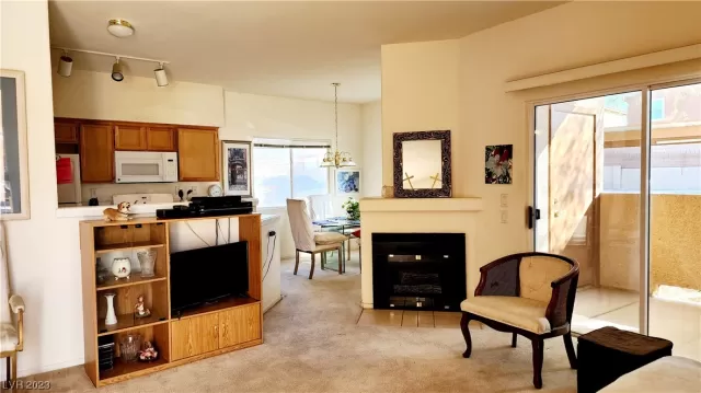 MLS: 2478327 Condo For Sale