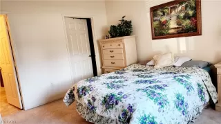 Photo #6: 2478327 Listing 