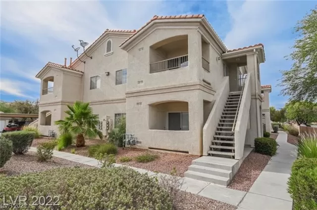 MLS: 2478344 Condo For Sale