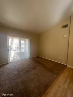 Photo #2: 2478344 Listing 