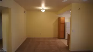 Photo #3: 2478357 Listing 