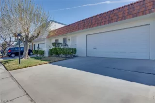 Photo #4: 2478379 Listing