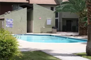 Photo #1: 2478423 Listing 