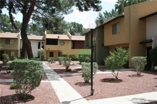 Photo #2: 2478423 Listing 