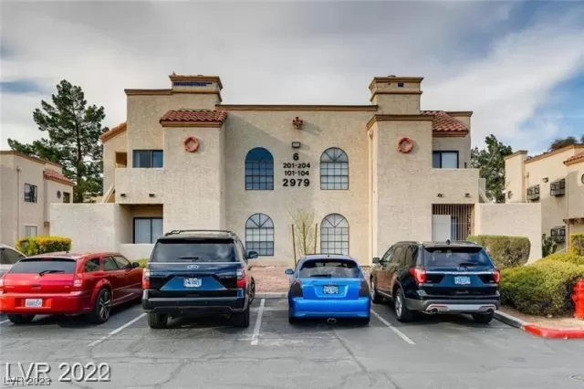 MLS: 2478435 Condo For Sale