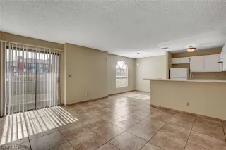 Photo #2: 2478435 Listing 