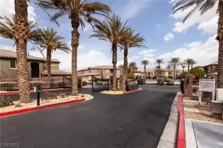 Photo #1: 2478475 Listing 