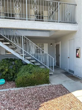 Photo #1: 2478493 Listing 