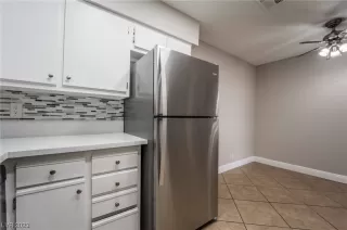 Photo #3: 2478525 Listing 