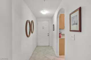 Photo #2: 2478560 Listing