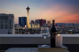 Photo #1: 2478574 Listing