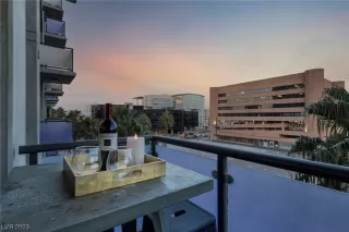 Photo #4: 2478574 Listing