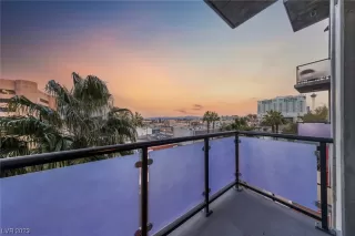 Photo #5: 2478574 Listing